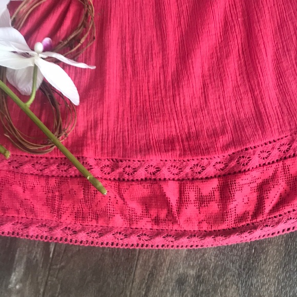 Jessica Simpson Coral Lace Blouse - Picture 2 of 6